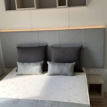 Holiday Home In Auw With Terrace * Auw bei Prum